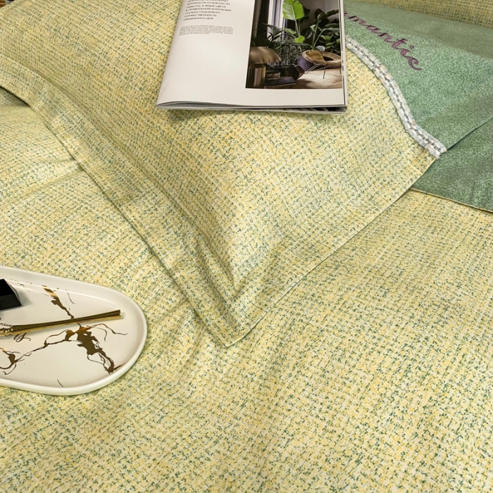 91家纺网 家纺一手货源 找家纺 榻尚家居新款80长绒棉贡缎磨毛小香风全棉加厚磨毛四件套 浅绿