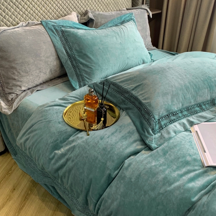 91家纺网 家纺一手货源 找家纺 榻尚 2023新款婴儿绒牛奶绒纯色镂空高端绒四件套 浅湖绿