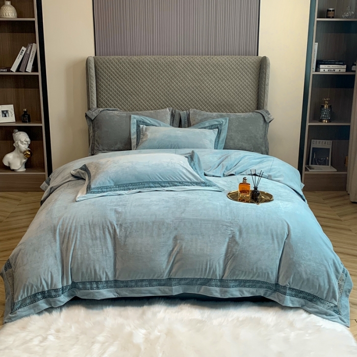 91家纺网 家纺一手货源 找家纺 榻尚 2023新款婴儿绒牛奶绒纯色镂空高端绒四件套 月光绿