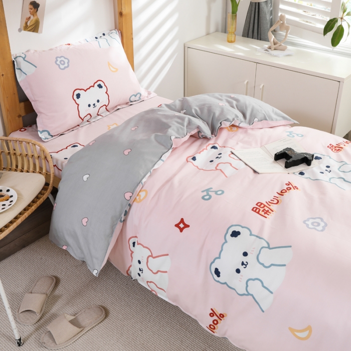 91家纺网 家纺一手货源 找家纺 铭成家纺2021新款全棉印花学生三件套 萌萌熊【粉】