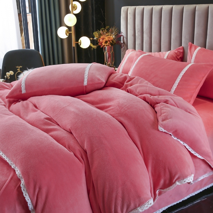 91家纺网 家纺一手货源 找家纺 琪琪阁家纺 2021新款纯色牛奶绒四件套 西瓜红