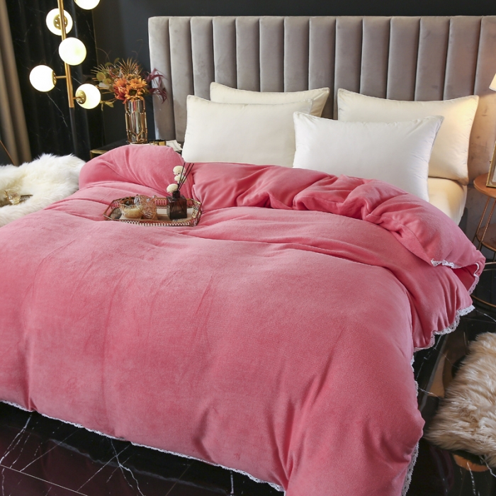 91家纺网 家纺一手货源 找家纺 琪琪阁家纺 2021新款加厚牛奶绒单被套 西瓜红