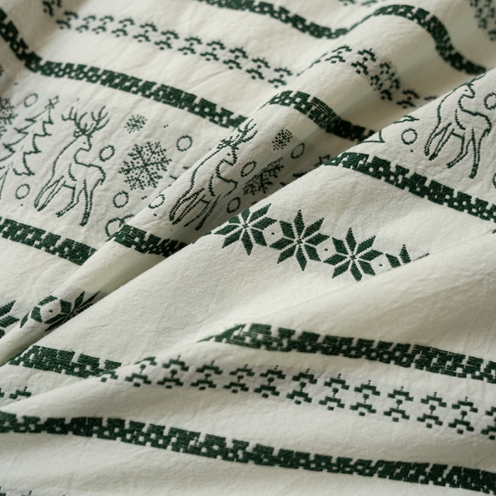 91家纺网 家纺一手货源 找家纺 恋恋三季色织提花工艺款林深时见鹿系列四件套棚拍图墨绿