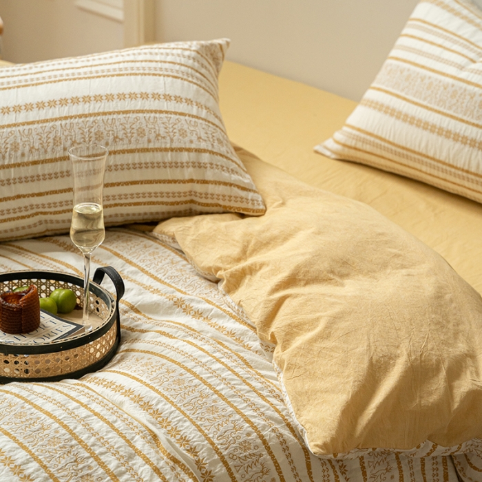 91家纺网 家纺一手货源 找家纺 恋恋三季色织提花工艺款林深时见鹿系列四件套棚拍图奶茶