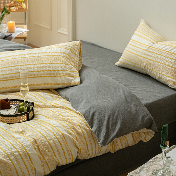 91家纺网 家纺一手货源 找家纺 恋恋三季色织提花工艺款林深时见鹿系列四件套棚拍图嫩黄