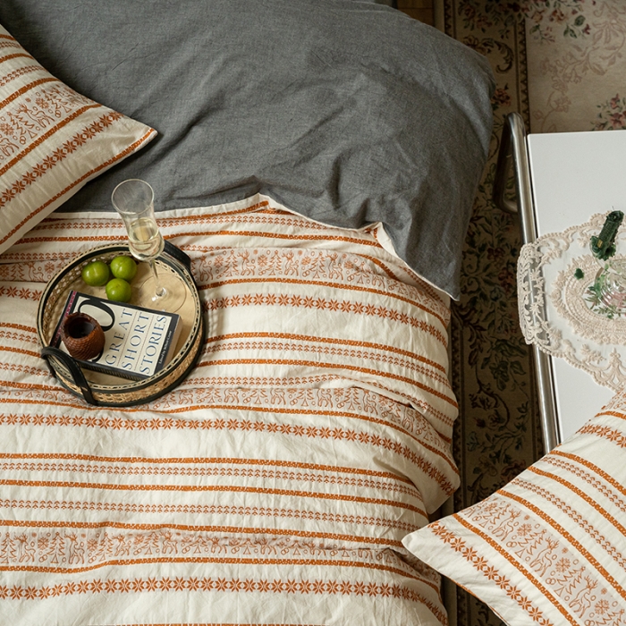 91家纺网 家纺一手货源 找家纺 恋恋三季色织提花工艺款林深时见鹿系列四件套棚拍图棕桔