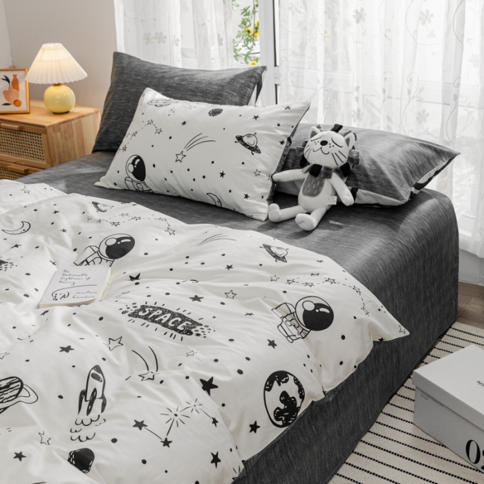 91家纺网 家纺一手货源 找家纺 感遇家纺 2021新款小清新卡通系列四件套快乐星球