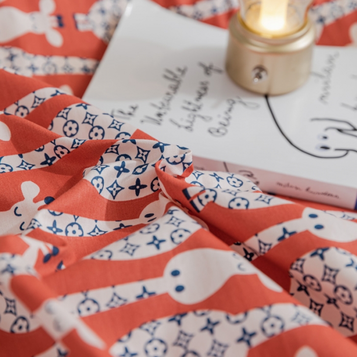 91家纺网 家纺一手货源 找家纺 感遇家纺 2021新款小清新卡通系列四件套长颈鹿