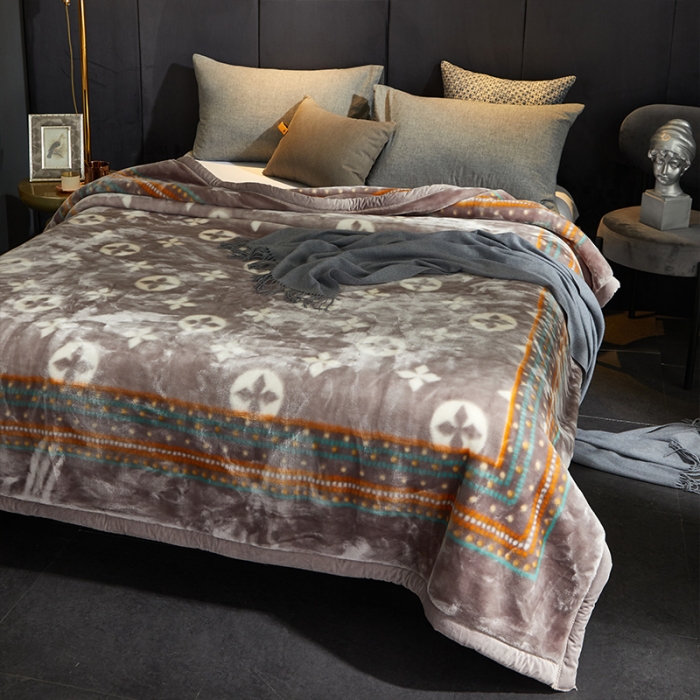 91家纺网 家纺一手货源 找家纺 凯轩毛毛毯毯子 2024新款安哥拉云毛毯毯子 时尚元素