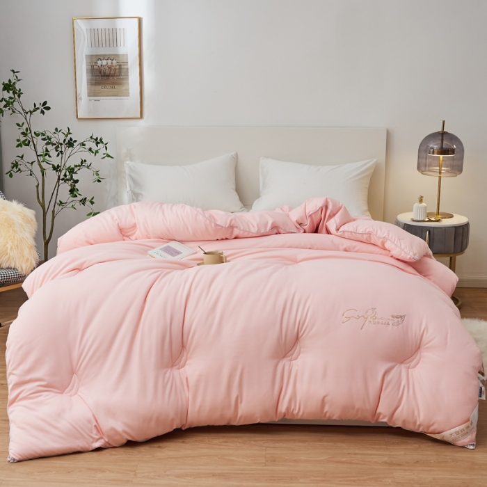 91家纺网 家纺一手货源 找家纺 慕尚 2022新款磨毛镶钻大豆冬被冷色调 大豆粉