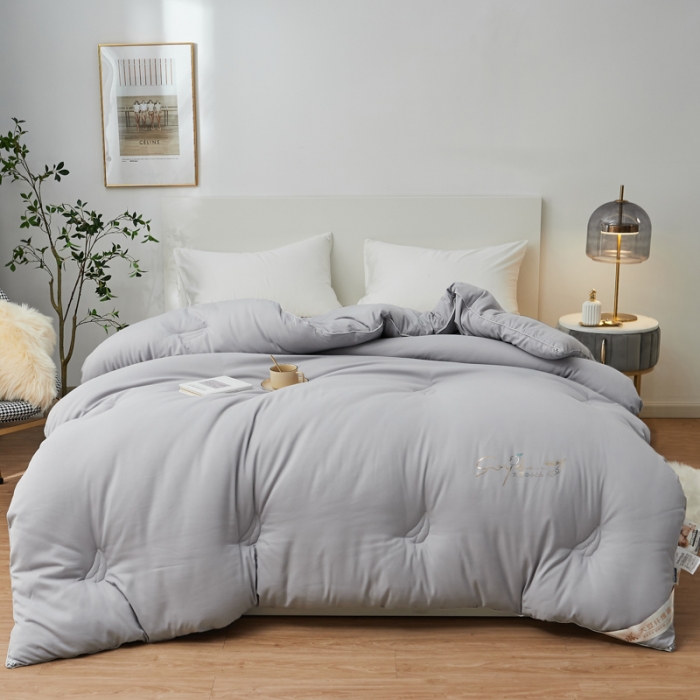 91家纺网 家纺一手货源 找家纺 慕尚 2022新款磨毛镶钻大豆冬被冷色调 大豆灰