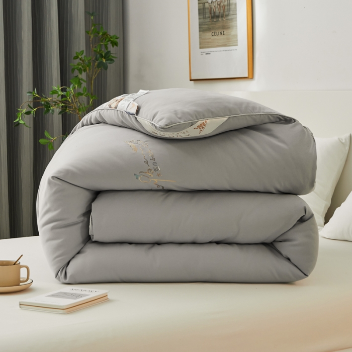 91家纺网 家纺一手货源 找家纺 慕尚 2022新款磨毛镶钻大豆冬被暖色调 大豆灰