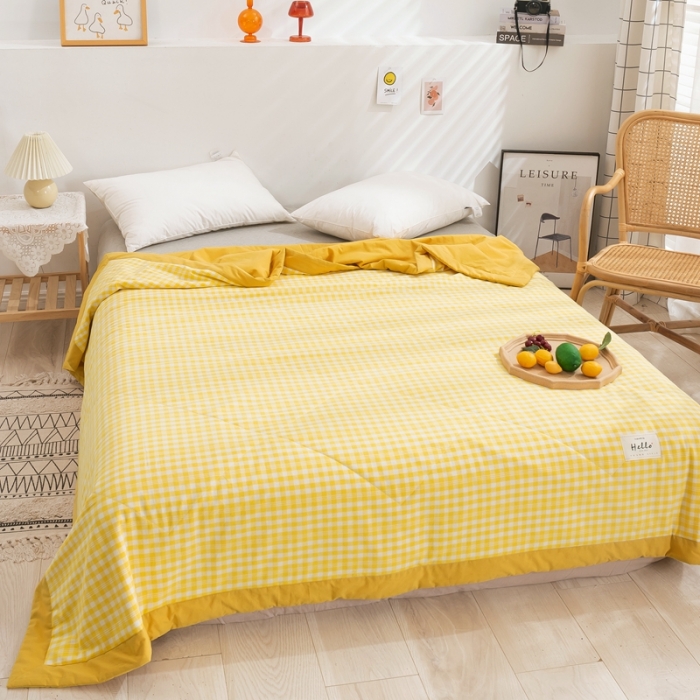 91家纺网 家纺一手货源 找家纺 简色坊2023新款简约风夏凉被 黄小格