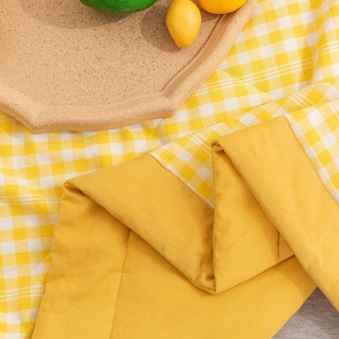 91家纺网 家纺一手货源 找家纺 简色坊2023新款简约风夏凉被 黄小格