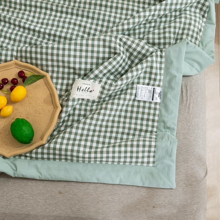 91家纺网 家纺一手货源 找家纺 简色坊2023新款简约风夏凉被 绿小格