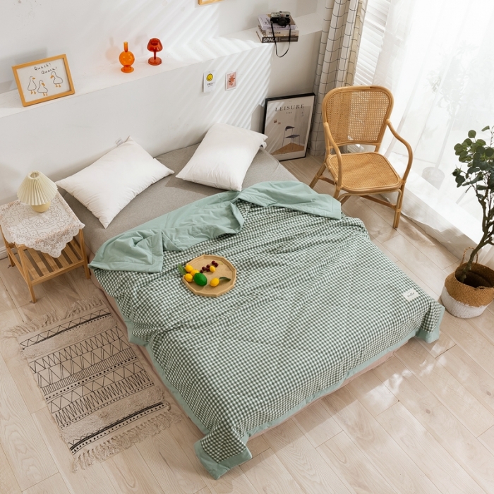 91家纺网 家纺一手货源 找家纺 简色坊2023新款简约风夏凉被 绿小格