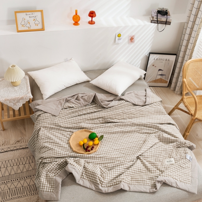 91家纺网 家纺一手货源 找家纺 简色坊2023新款简约风夏凉被 米小格