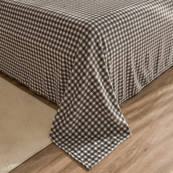 91家纺网 家纺一手货源 找家纺 丝羽坊 2021新款牛奶绒法莱绒保暖套件 太空熊