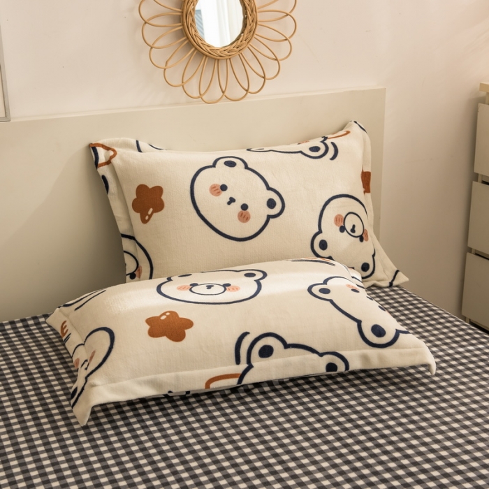 91家纺网 家纺一手货源 找家纺 丝羽坊 2021新款牛奶绒法莱绒保暖套件 太空熊