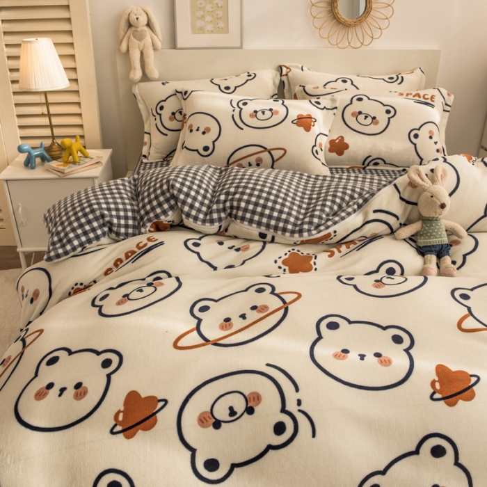 91家纺网 家纺一手货源 找家纺 丝羽坊 2021新款牛奶绒法莱绒保暖套件 太空熊