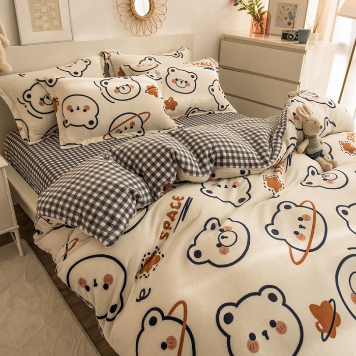 91家纺网 家纺一手货源 找家纺 丝羽坊 2021新款牛奶绒法莱绒保暖套件 太空熊