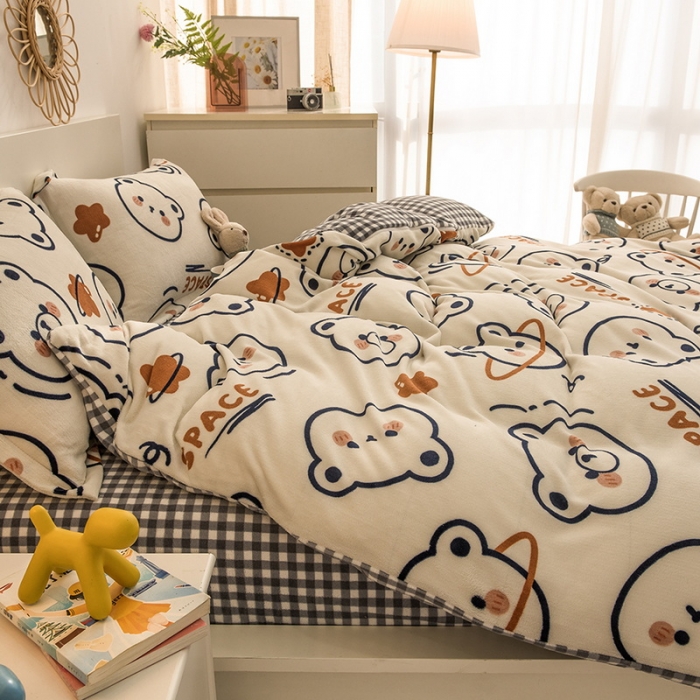 91家纺网 家纺一手货源 找家纺 丝羽坊 2021新款牛奶绒法莱绒保暖套件 太空熊