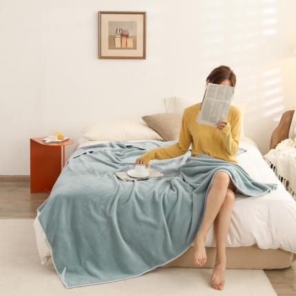 91家纺网 家纺一手货源 找家纺 羋多家纺 2023新款双层牛奶绒华夫格复合毯莫兰迪灰