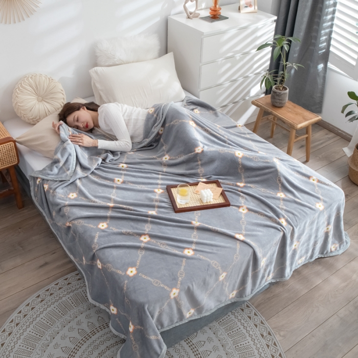 91家纺网 家纺一手货源 找家纺 羋多 2023新款冰貂绒法莱绒毛毯欧风尚