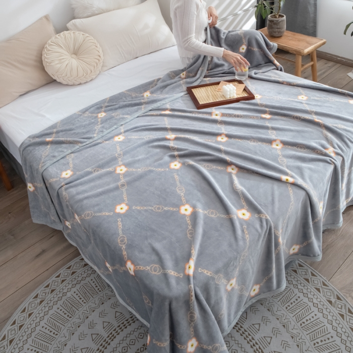 91家纺网 家纺一手货源 找家纺 羋多 2023新款冰貂绒法莱绒毛毯欧风尚