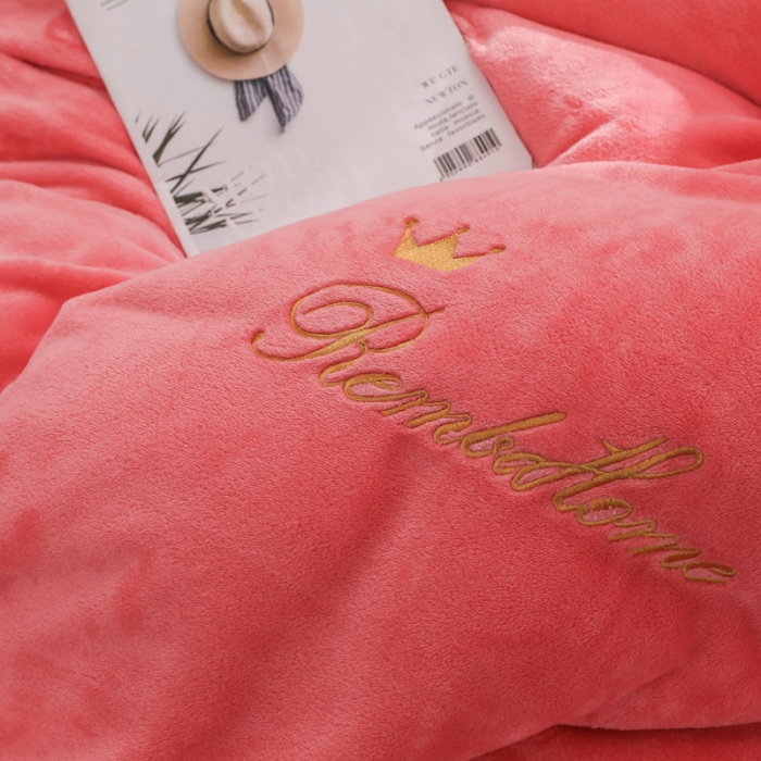 91家纺网 家纺一手货源 找家纺 简爱家纺 2025新款法莱绒羊羔绒四件套 回忆-夕阳红