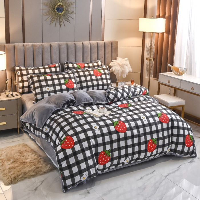 91家纺网 家纺一手货源 找家纺 琪琪阁 2021新款全棉+牛奶绒四件套温馨草莓