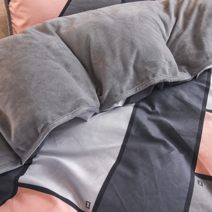 91家纺网 家纺一手货源 找家纺 琪琪阁 2021新款全棉+牛奶绒四件套塔罗骑士