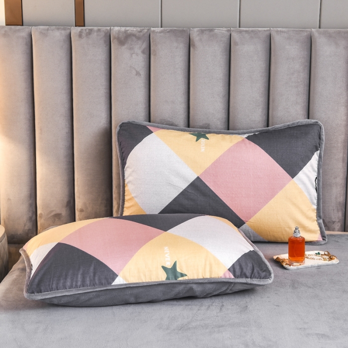 91家纺网 家纺一手货源 找家纺 琪琪阁 2021新款全棉+牛奶绒四件套旅行家