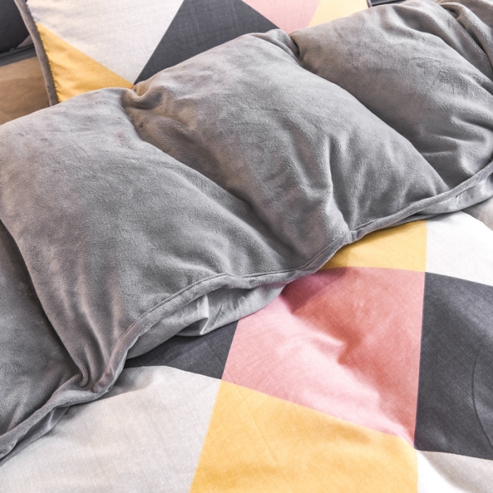 91家纺网 家纺一手货源 找家纺 琪琪阁 2021新款全棉+牛奶绒四件套旅行家