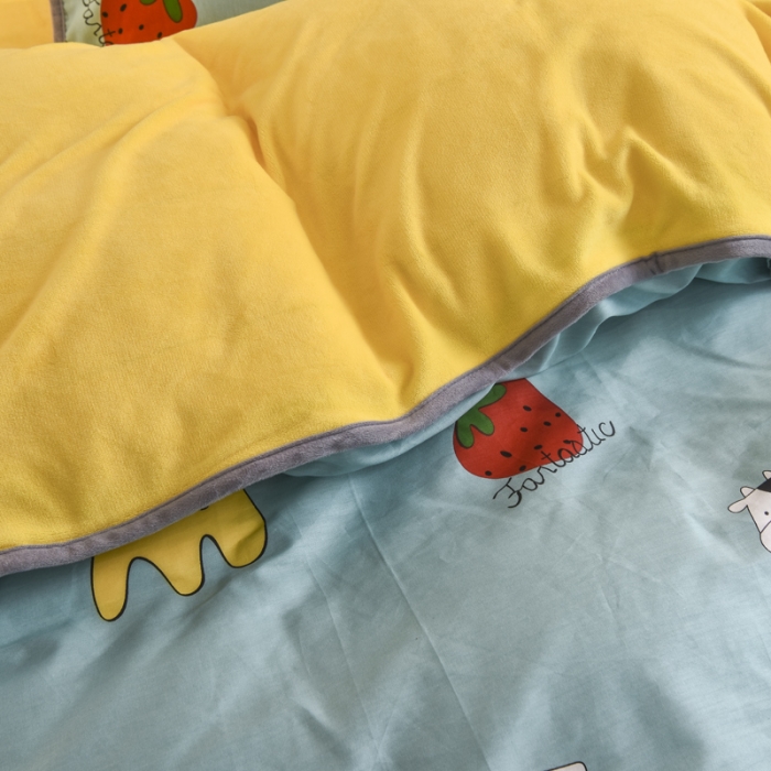 91家纺网 家纺一手货源 找家纺 琪琪阁 2021新款全棉+牛奶绒四件套开心小鹿-绿