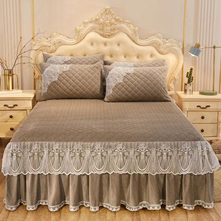 91家纺网 家纺一手货源 找家纺 网红馆 2025新款幸福花开水晶绒蕾丝单品床裙被套枕套 咖色