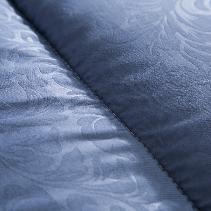 91家纺网 家纺一手货源 找家纺 （总）VIP被业 2021新款简约纯色羽丝绒冬被