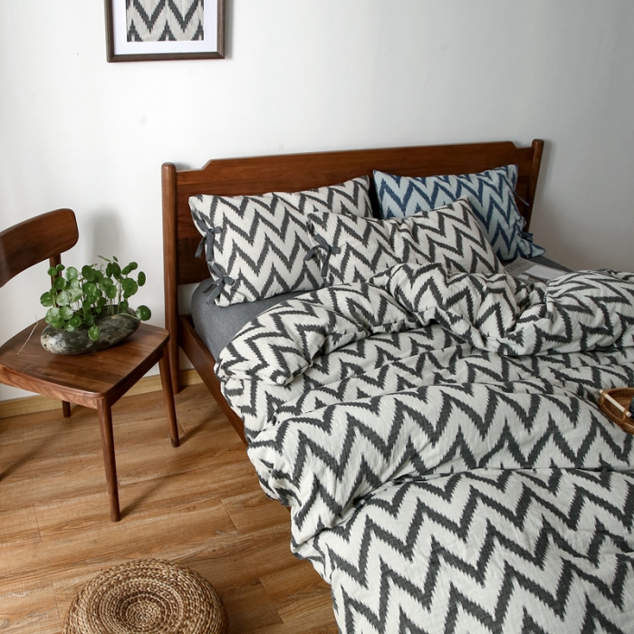 91家纺网 家纺一手货源 找家纺 安莱生活2021新款双层纱海澜大提花蝴蝶结工艺款四件套海澜黑