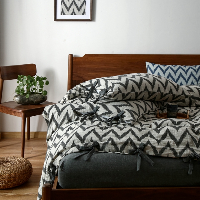 91家纺网 家纺一手货源 找家纺 安莱生活2021新款双层纱海澜大提花蝴蝶结工艺款四件套海澜黑