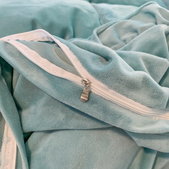 91家纺网 家纺一手货源 找家纺 上尚居 2021新款加厚韩版水晶绒宝宝绒四件套 艾丽丝豆绿