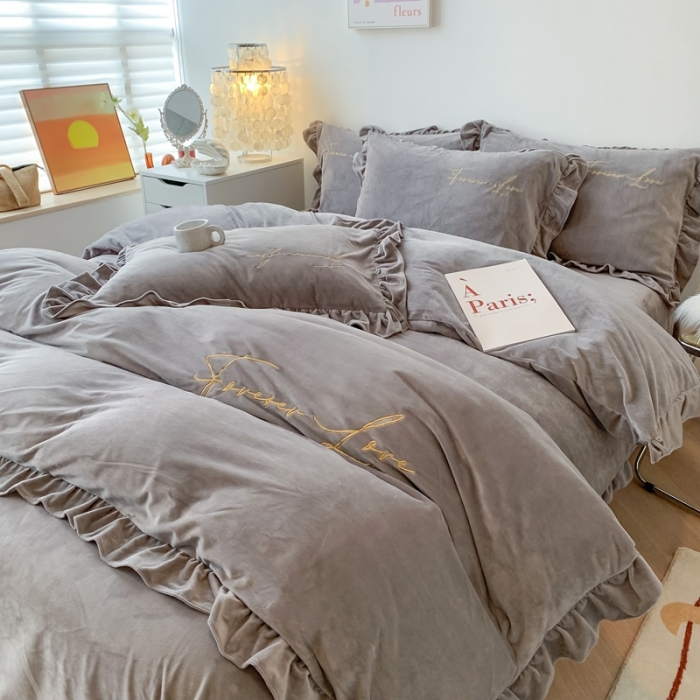 91家纺网 家纺一手货源 找家纺 上尚居 2021新款加厚韩版水晶绒宝宝绒四件套 艾丽丝银灰