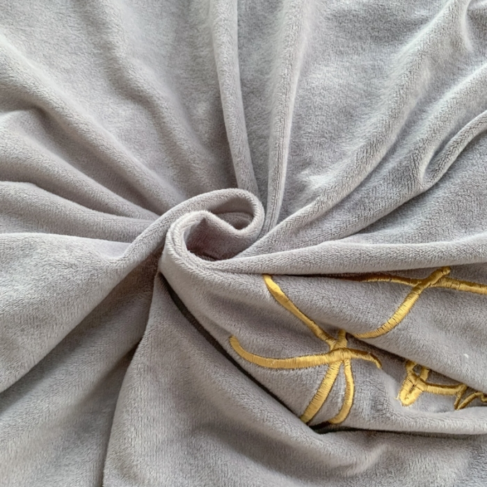 91家纺网 家纺一手货源 找家纺 上尚居 2021新款加厚韩版水晶绒宝宝绒四件套 艾丽丝银灰