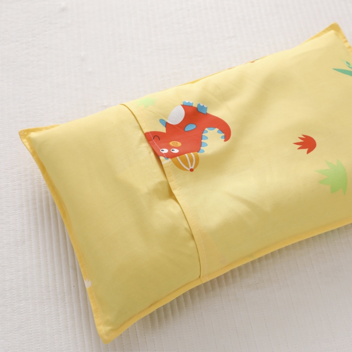 91家纺网 家纺一手货源 找家纺 吉咪兔家纺 2022新款13372纯棉卡通定位枕套恐龙兄弟黄