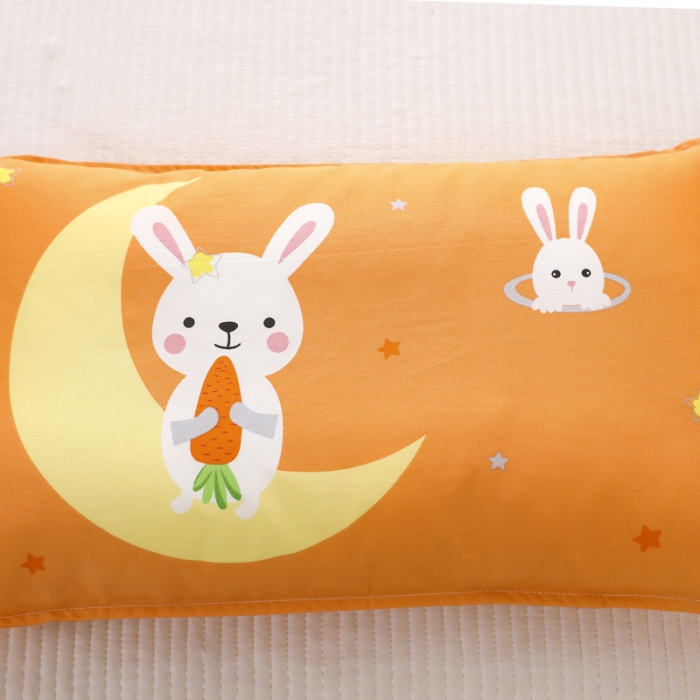 91家纺网 家纺一手货源 找家纺 吉咪兔家纺 2022新款13372纯棉卡通定位枕套 萝卜小兔