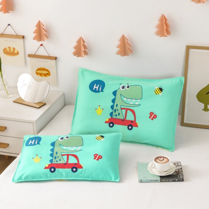 91家纺网 家纺一手货源 找家纺 吉咪兔家纺 2022新款13372纯棉卡通定位枕套 汽车恐龙