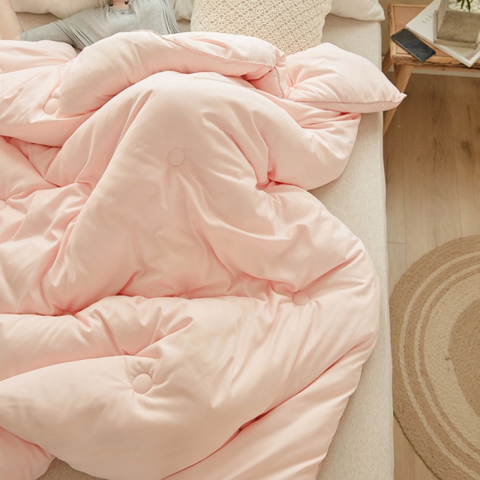 91家纺网 家纺一手货源 找家纺 VIP被业 2021新款云绒棉冬被 玉色