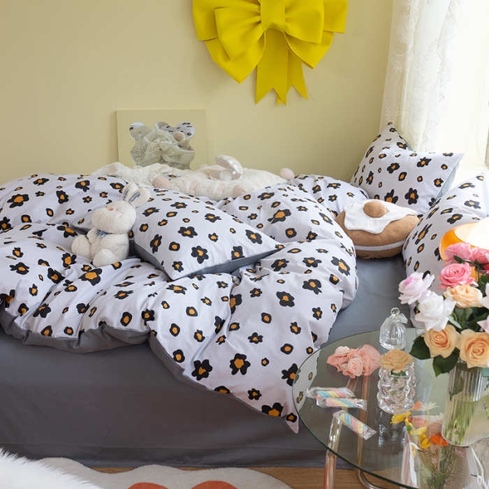 91家纺网 家纺一手货源 找家纺 千朵2021新款13372活性印花款四件套 暖暖