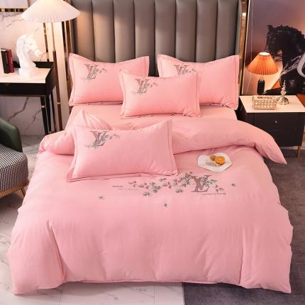 91家纺网 家纺一手货源 找家纺 百花王2021新款全棉绣花四件套 时尚浅玉色