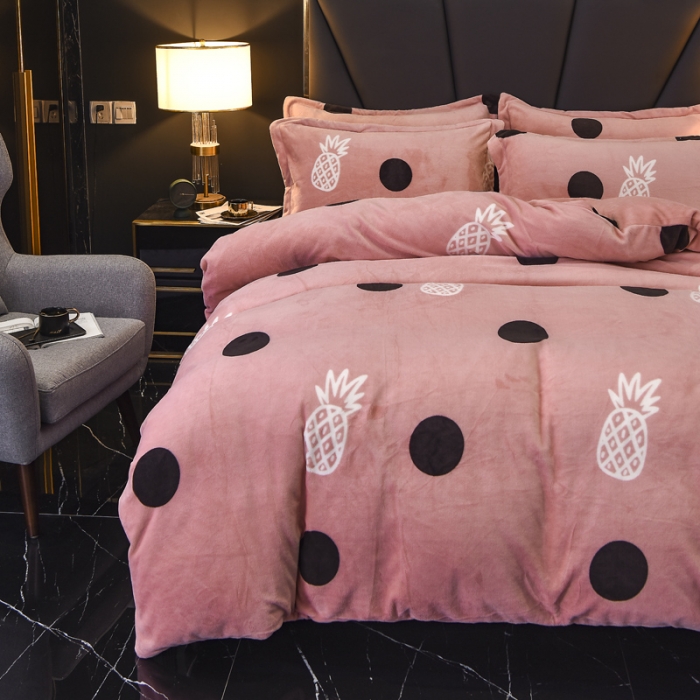 91家纺网 家纺一手货源 找家纺 锦罗绣 2021新款牛奶绒印花四件套 菠萝