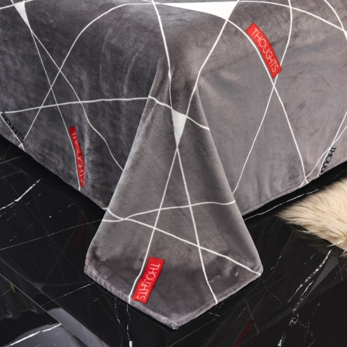 91家纺网 家纺一手货源 找家纺 锦罗绣 2021新款牛奶绒印花四件套 几何梦想